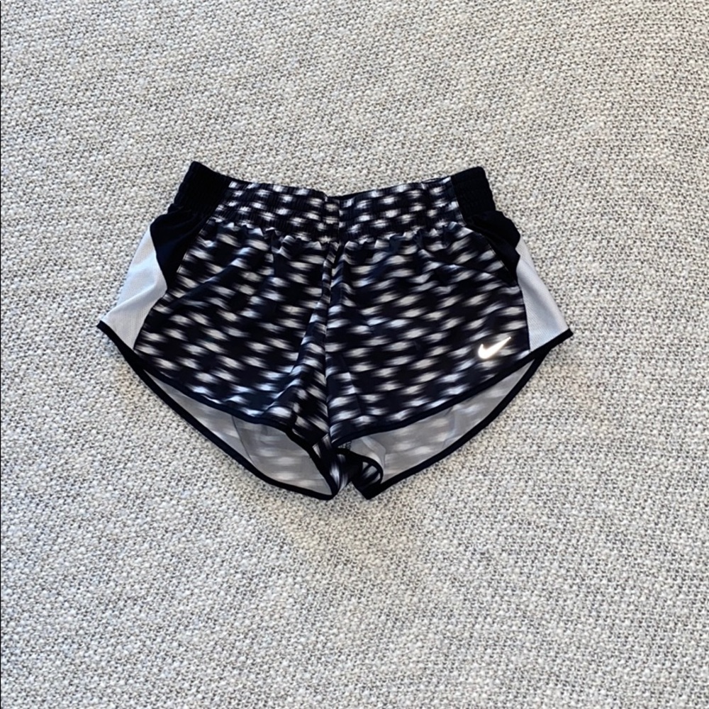 •DRI-FIT Nike Running Shorts•